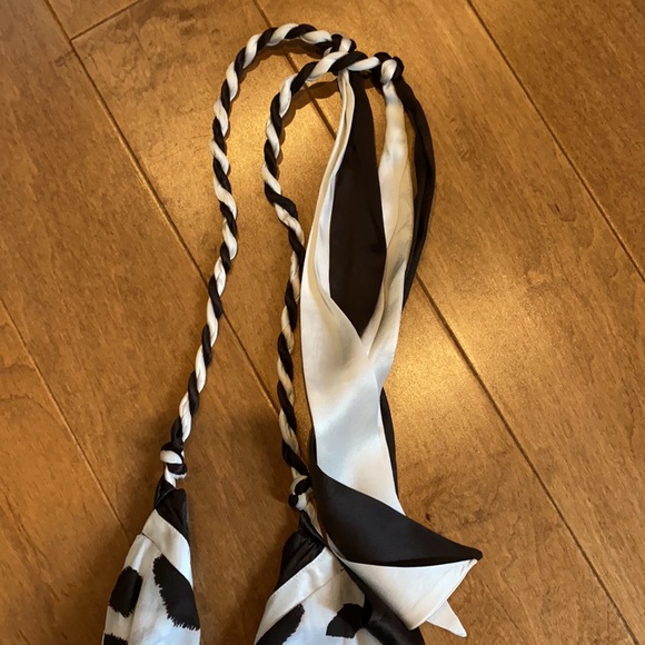 BEBE Halter Top Womens Sz S - Picture 7 of 7